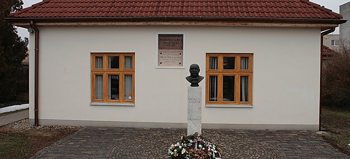 Kálmán Mikszáth Memorial House
